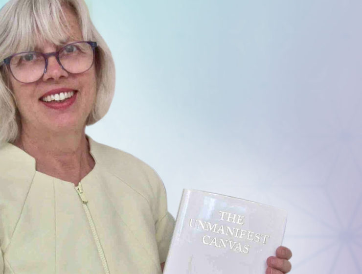 Anna Bonshek - The Unmanifest Canvas Blog Image